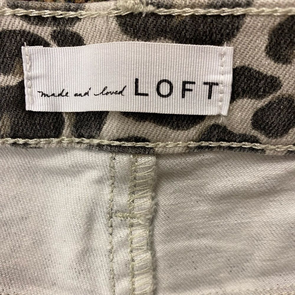 ANN Taylor Loft Modern Skinny Black‎ and Tan leopard print jeans - Picture 4 of 8